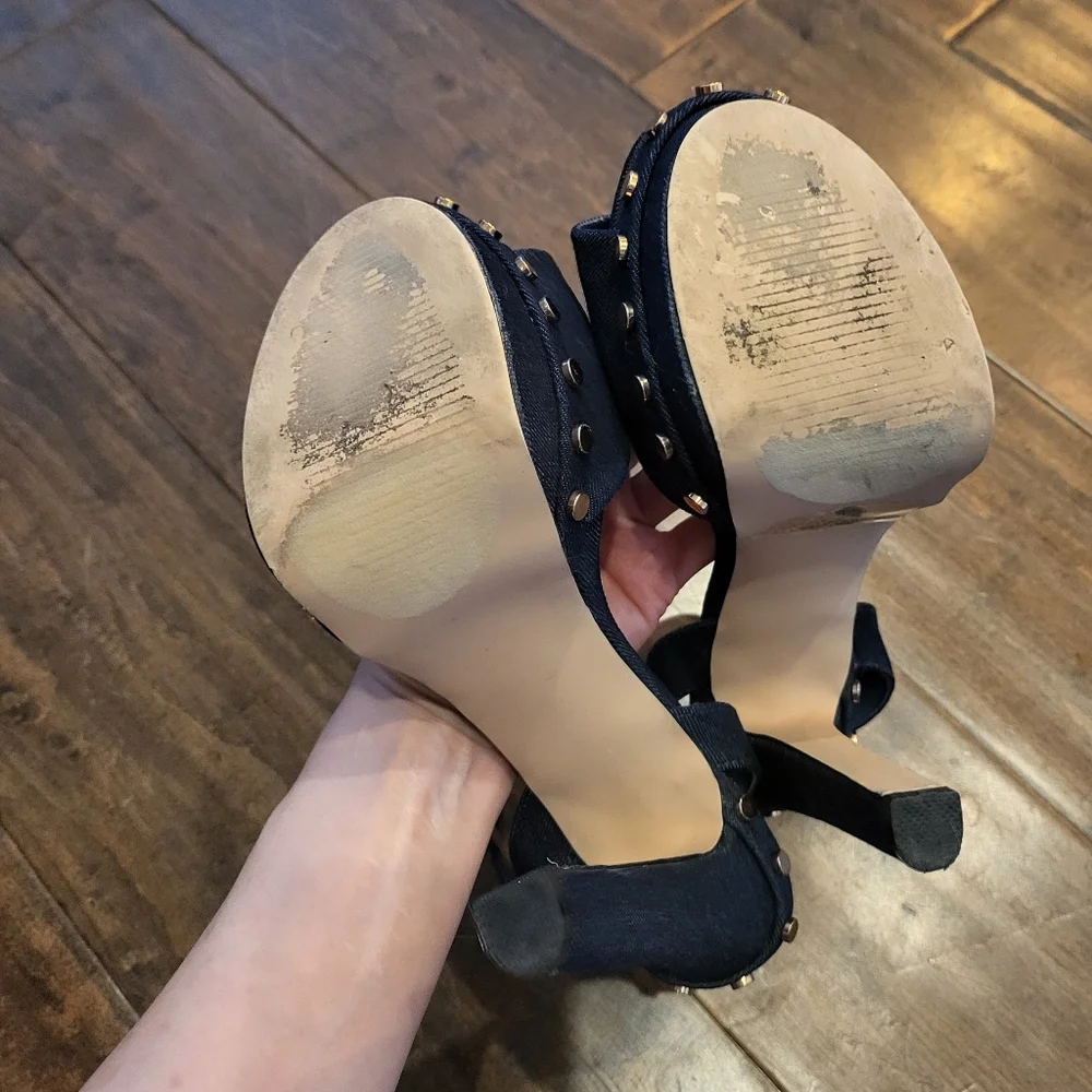 Shoe Dazzle Dark blue Denim Platform Heels with Gold Stud Detail
